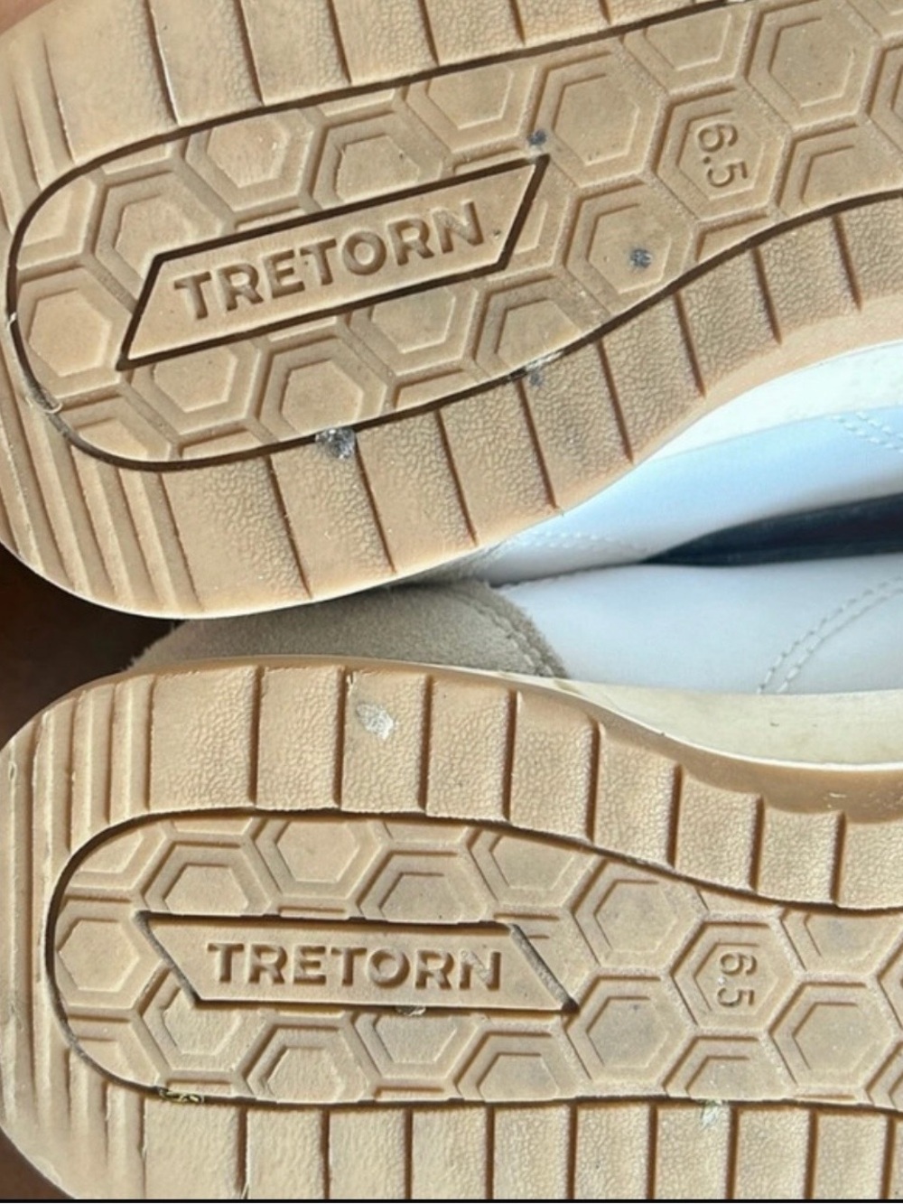 Women's Tretorn Sneakers size 6.5 - Picture 7 of 10